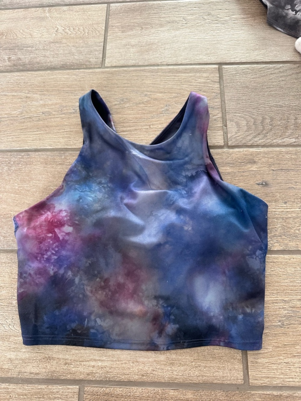 Athleta Galaxy-Print Women's Cropped Tank Top - Navy/Purple/Pink